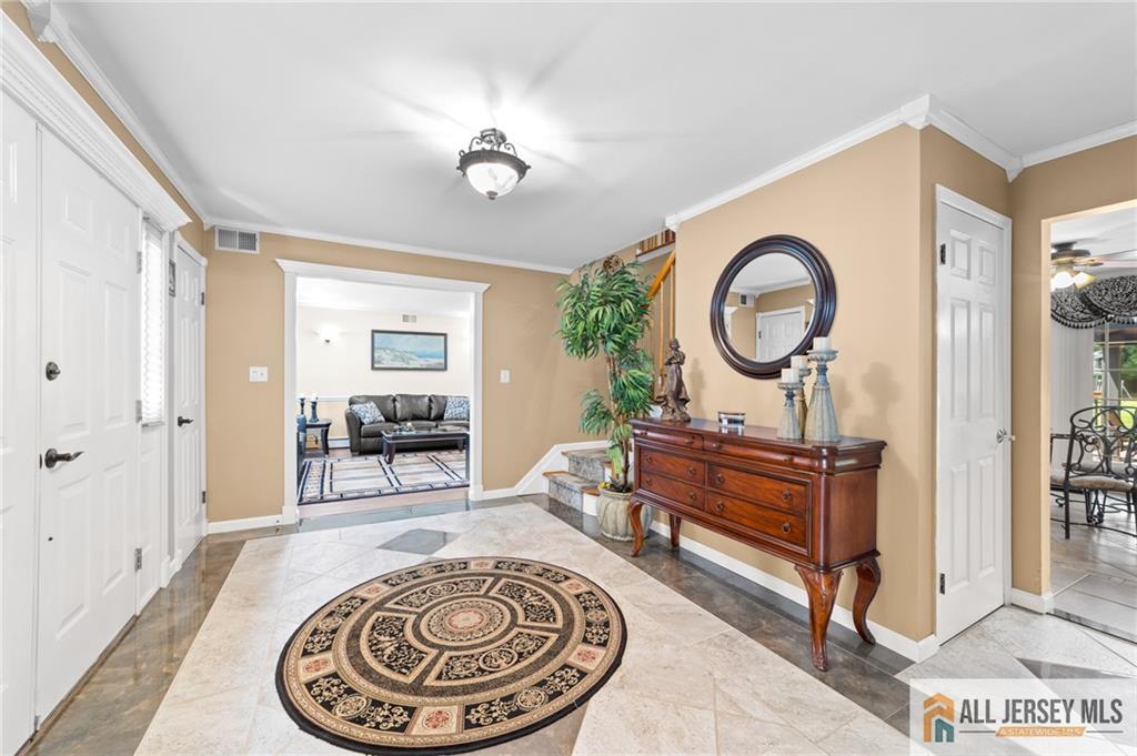 21 Tanglewood Place, Monroe NJ 08831 - View 2