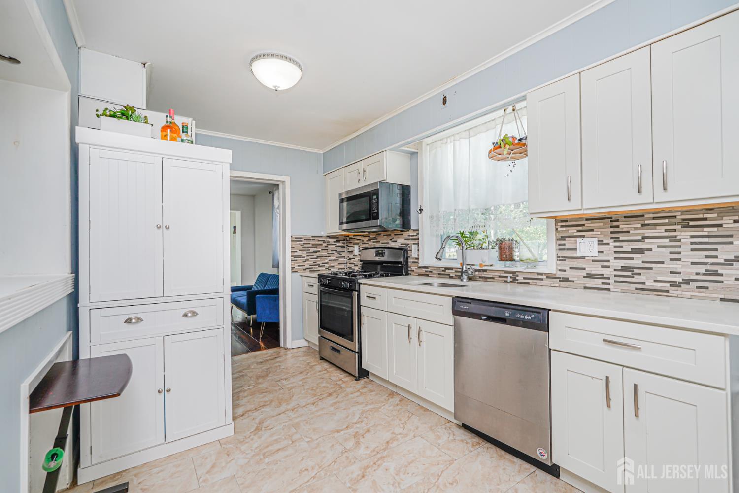 61 Trinity Lane, Woodbridge Proper NJ 07095 - View 5