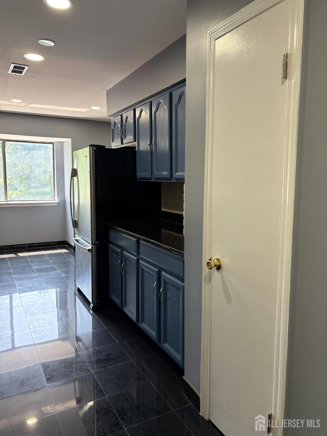 1209 Edison Glen Road, Edison NJ 08873 - View 5