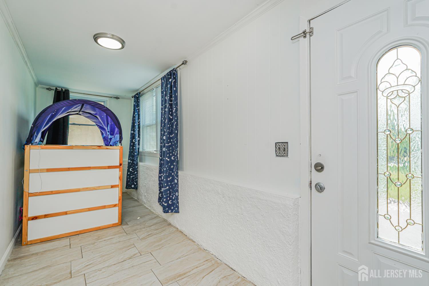 61 Trinity Lane, Woodbridge Proper NJ 07095 - View 2