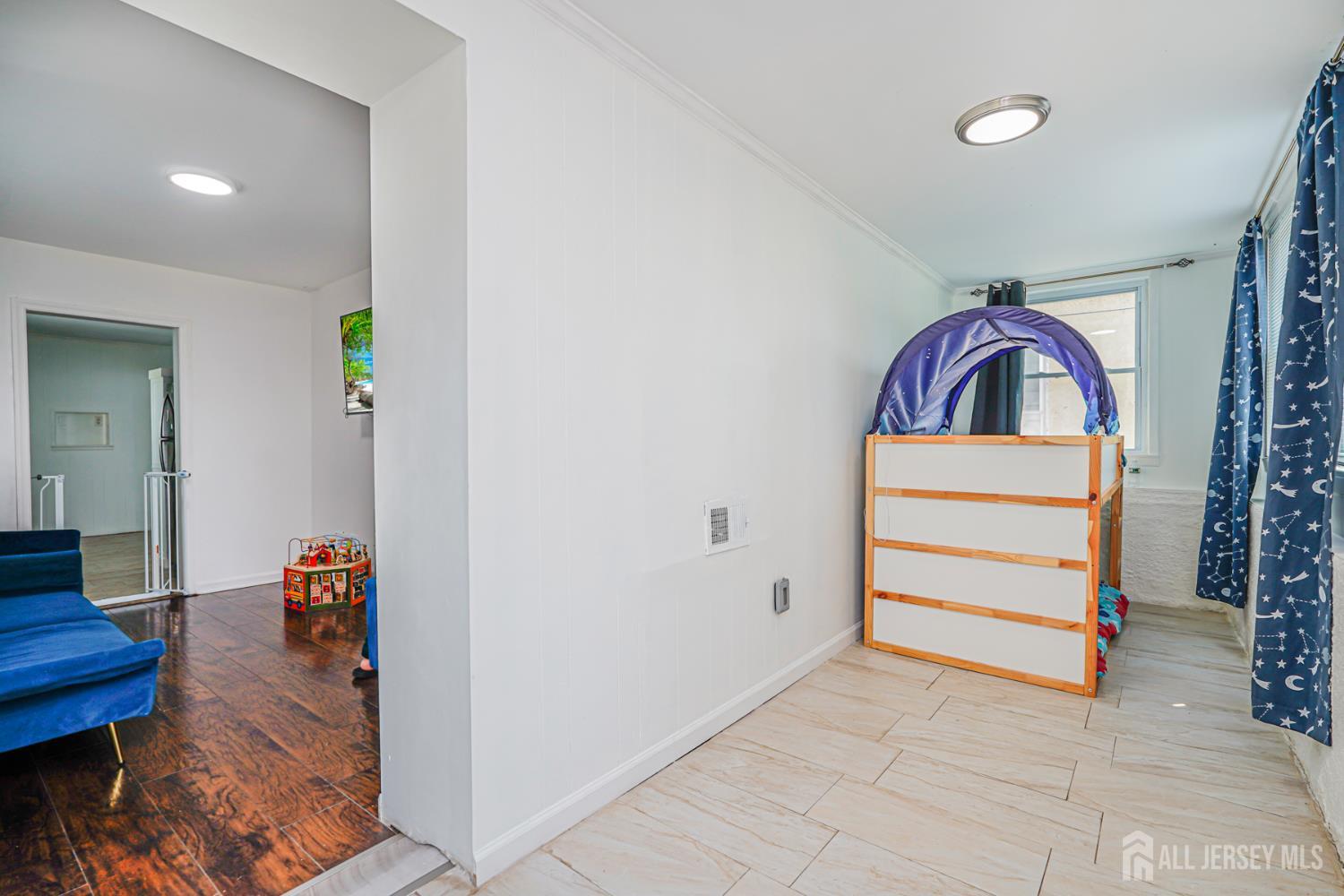 61 Trinity Lane, Woodbridge Proper NJ 07095 - View 3