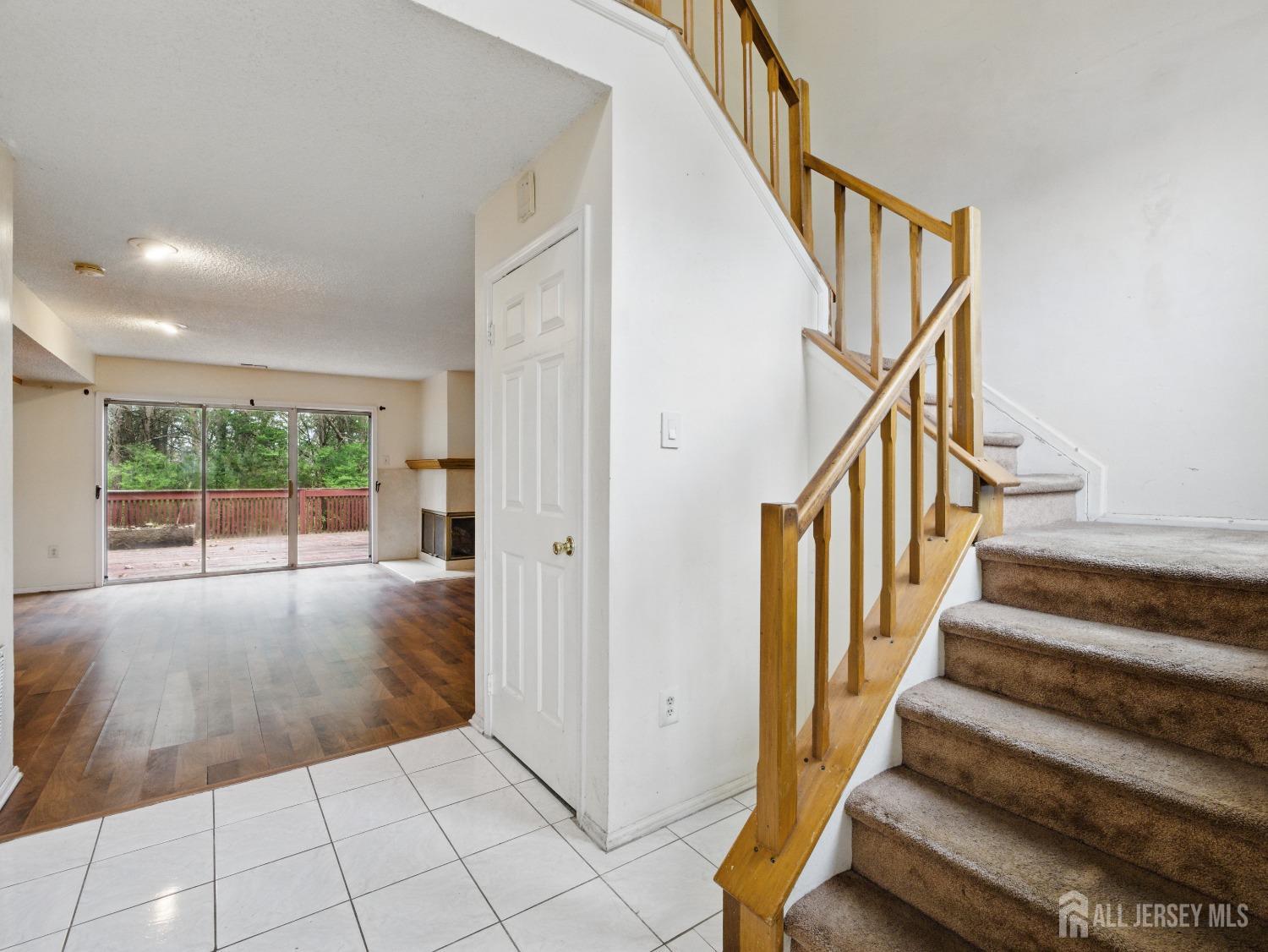 33 Avebury Place, Franklin Twsp NJ 08873 - View 3