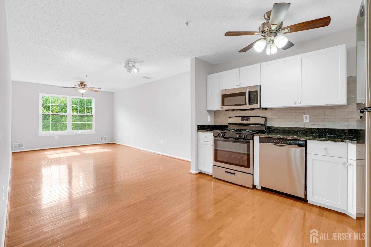 51 Inverness Drive, Edison NJ 08820 - View 2
