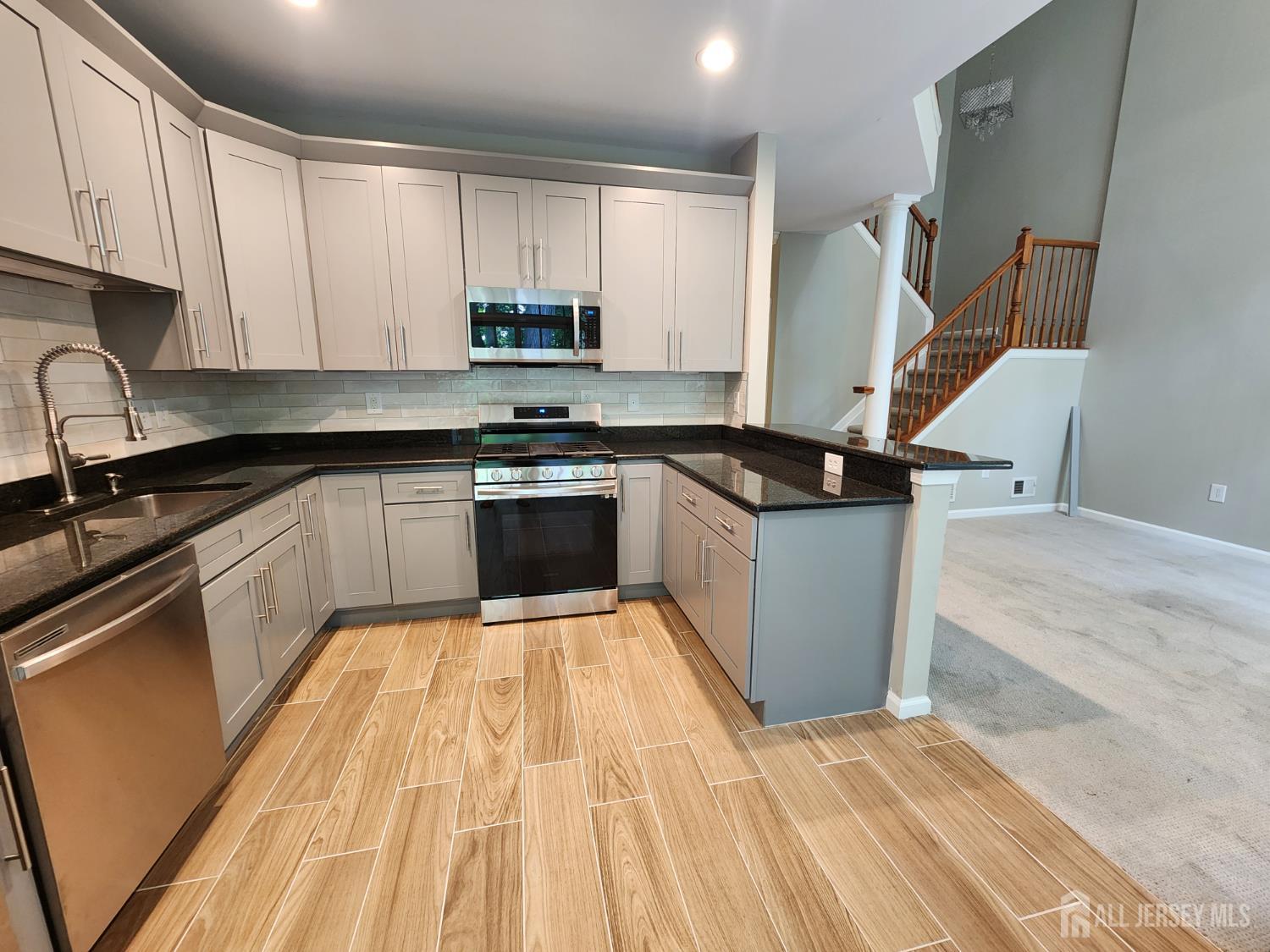 54 Amber Drive, Old Bridge NJ 08857 - View 4