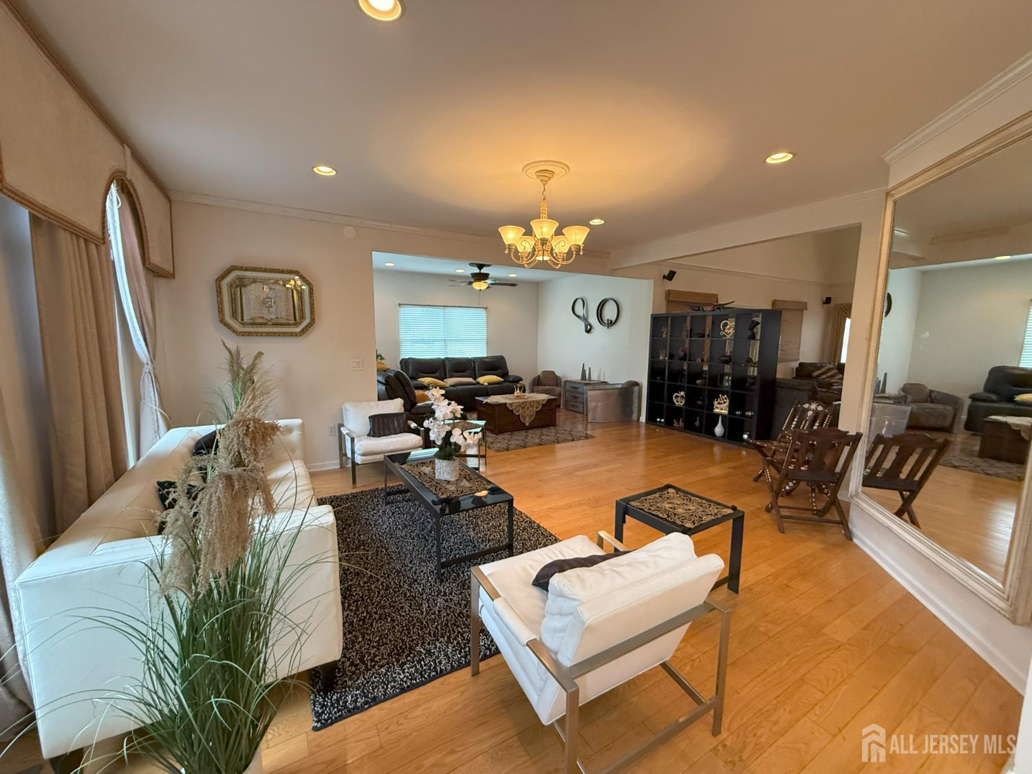 28 Renk Farm Drive, South Brunswick NJ 08852 - View 3