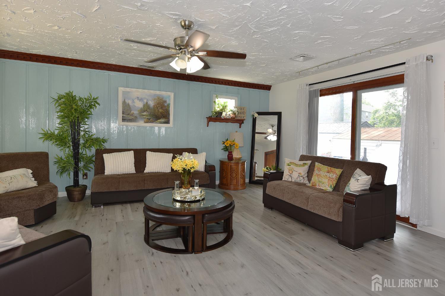 100 Woodland Avenue, Fords NJ 08863 - View 5