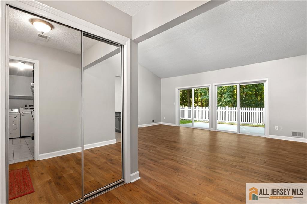 179 Hidden Court, Old Bridge NJ 08857 - View 3