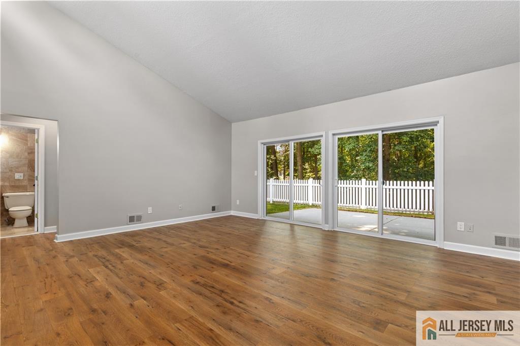179 Hidden Court, Old Bridge NJ 08857 - View 4