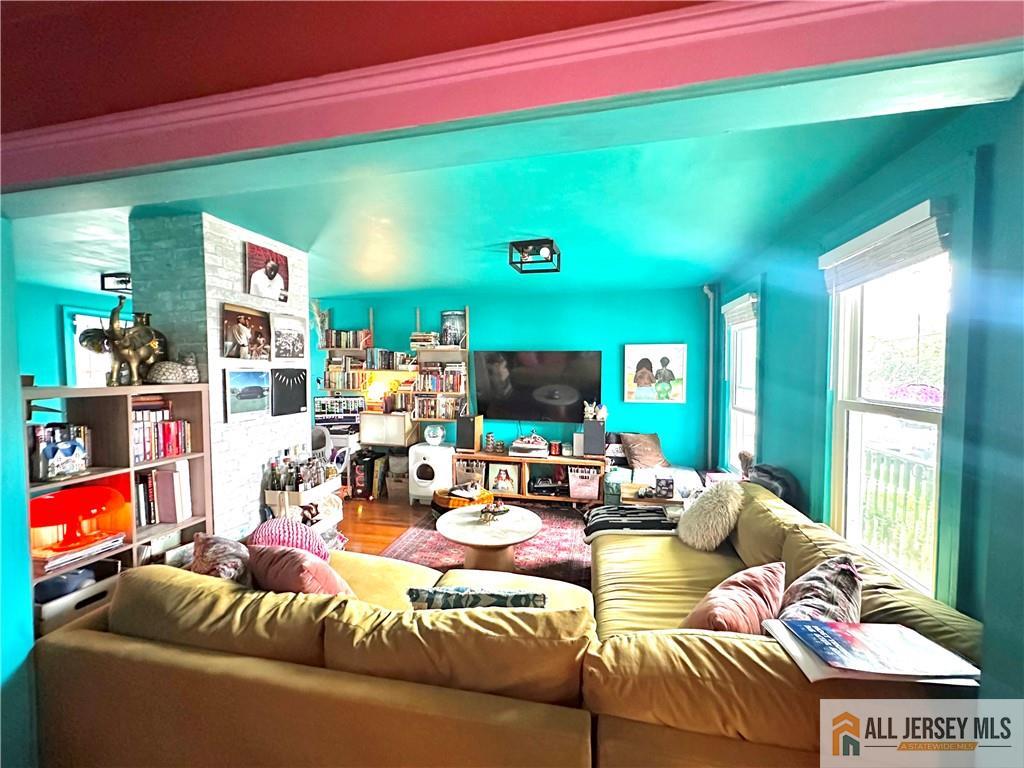 21 Alexander Street, New Brunswick NJ 08901 - View 4