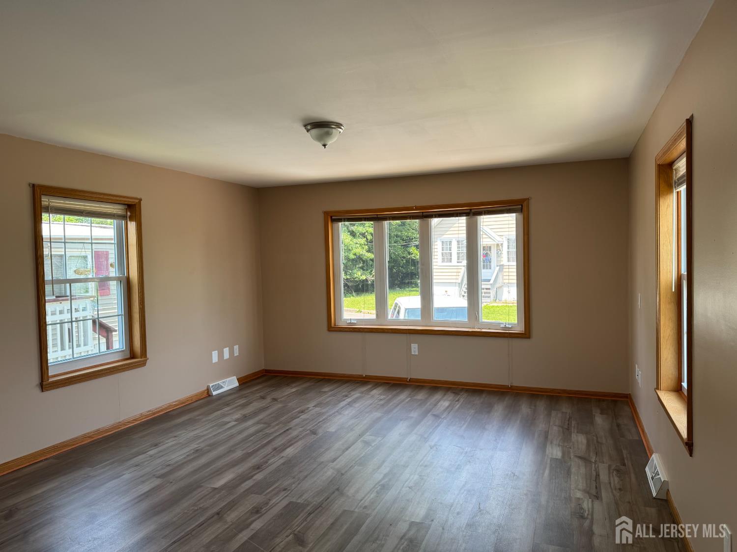 58 E coddington Avenue, Avenel NJ 07001 - View 2