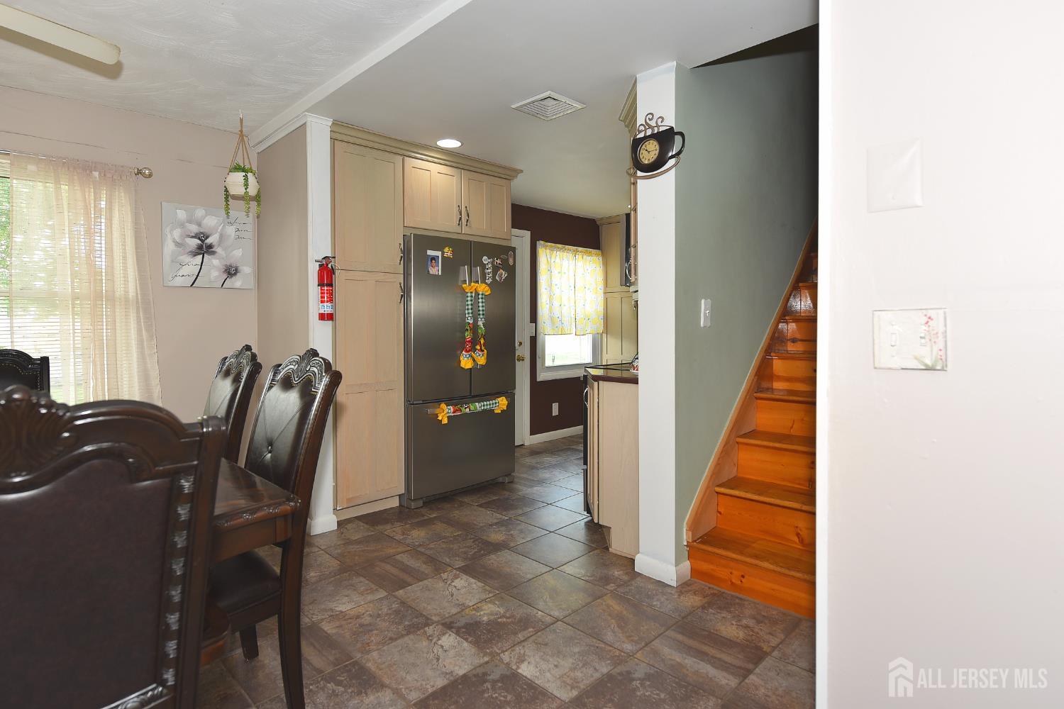 100 Woodland Avenue, Fords NJ 08863 - View 4