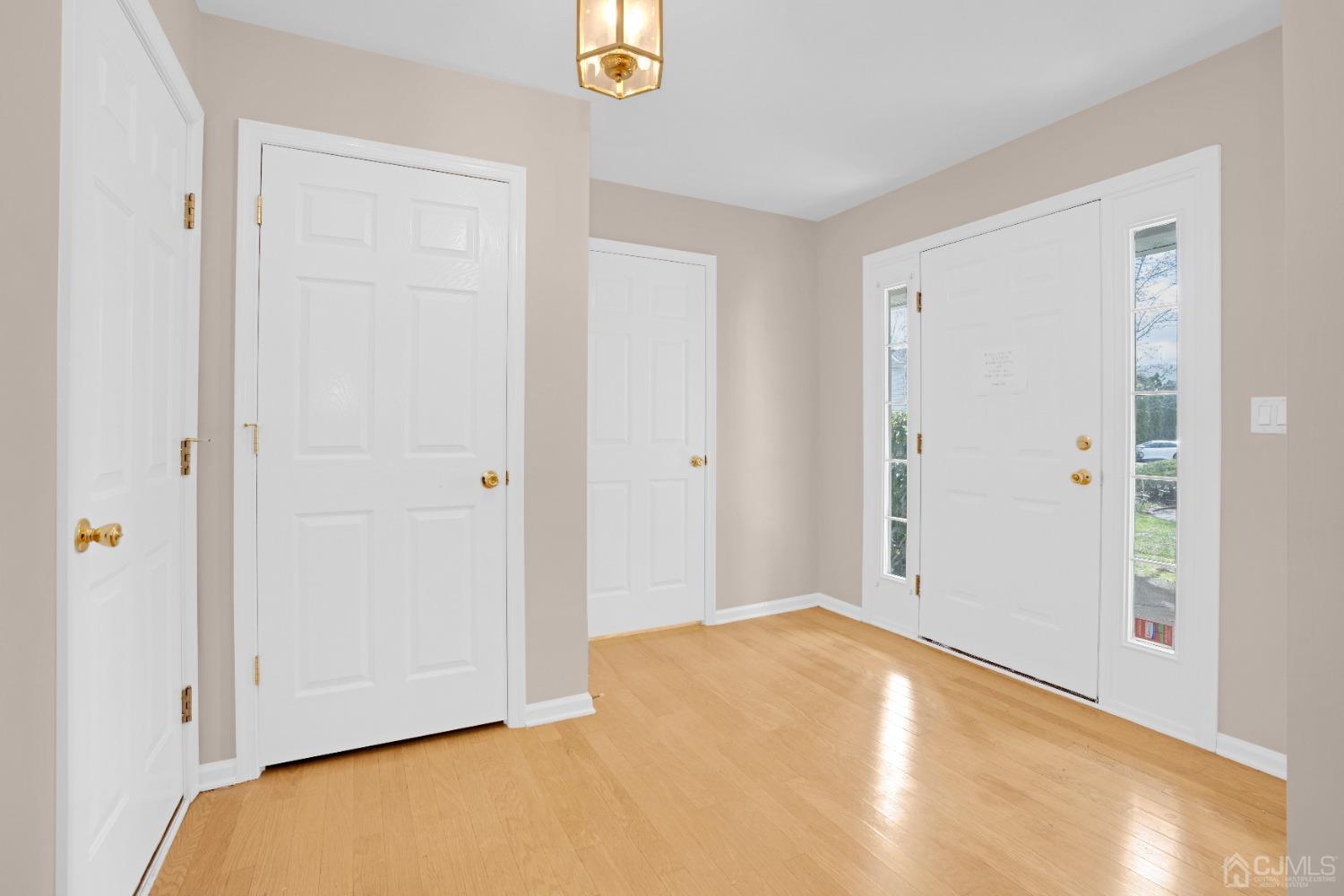 7 Rondell Lane, South Amboy NJ 08879 - View 3