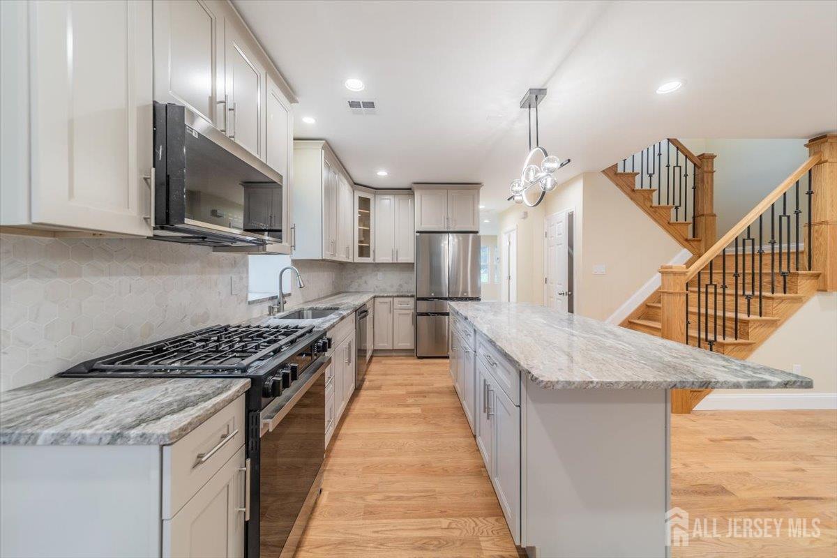 17 Fourth Street, Hillsborough NJ 08821 - View 2