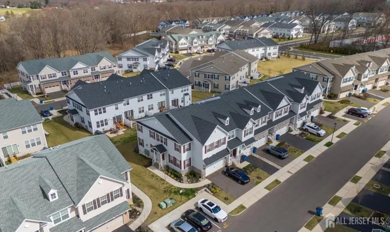 25 Larkspur Lane, Monroe NJ 08832 - View 2
