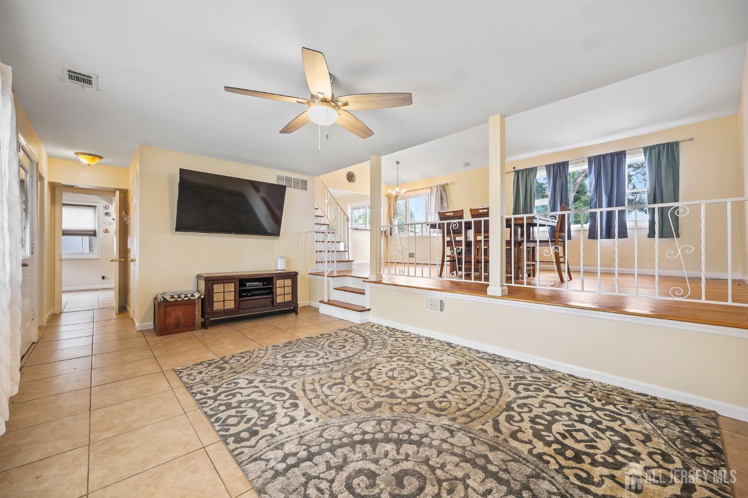 768 May Avenue, Perth Amboy NJ 08861 - View 3