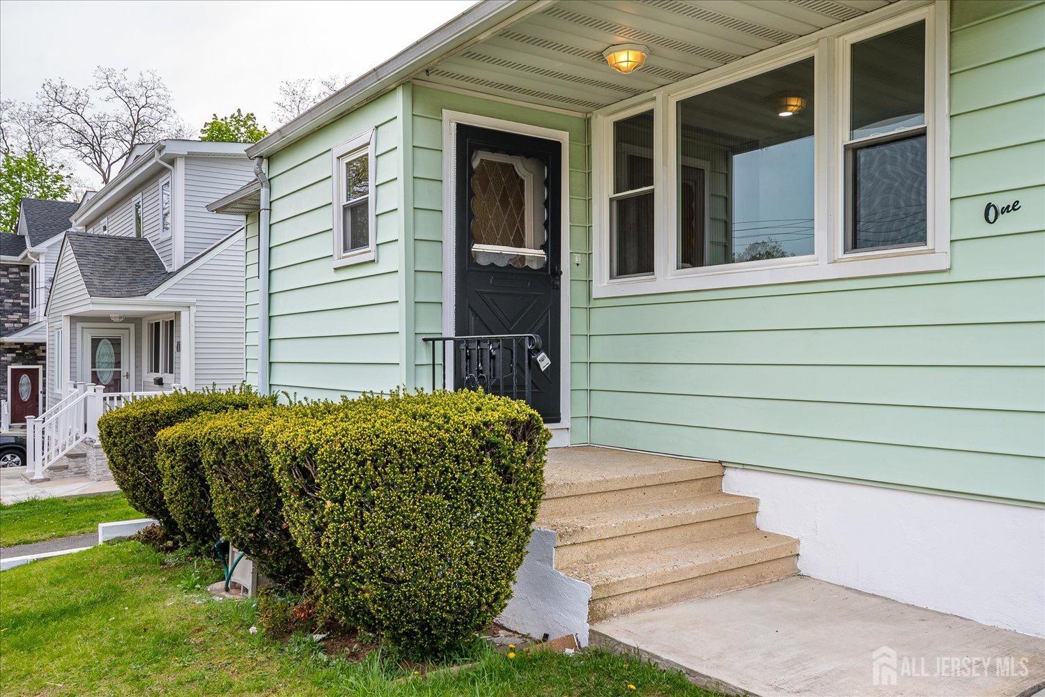 1 Alvin Court, Menlo Park Terrace NJ 08840 - View 4