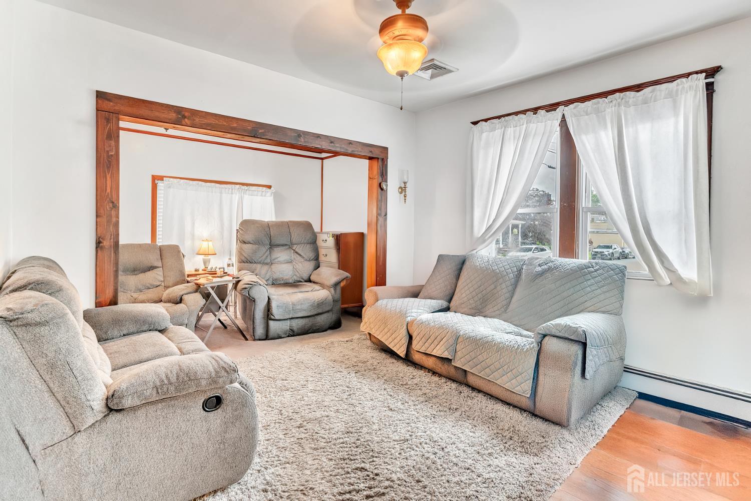 21 Suydam Avenue, Edison NJ 08817 - View 4
