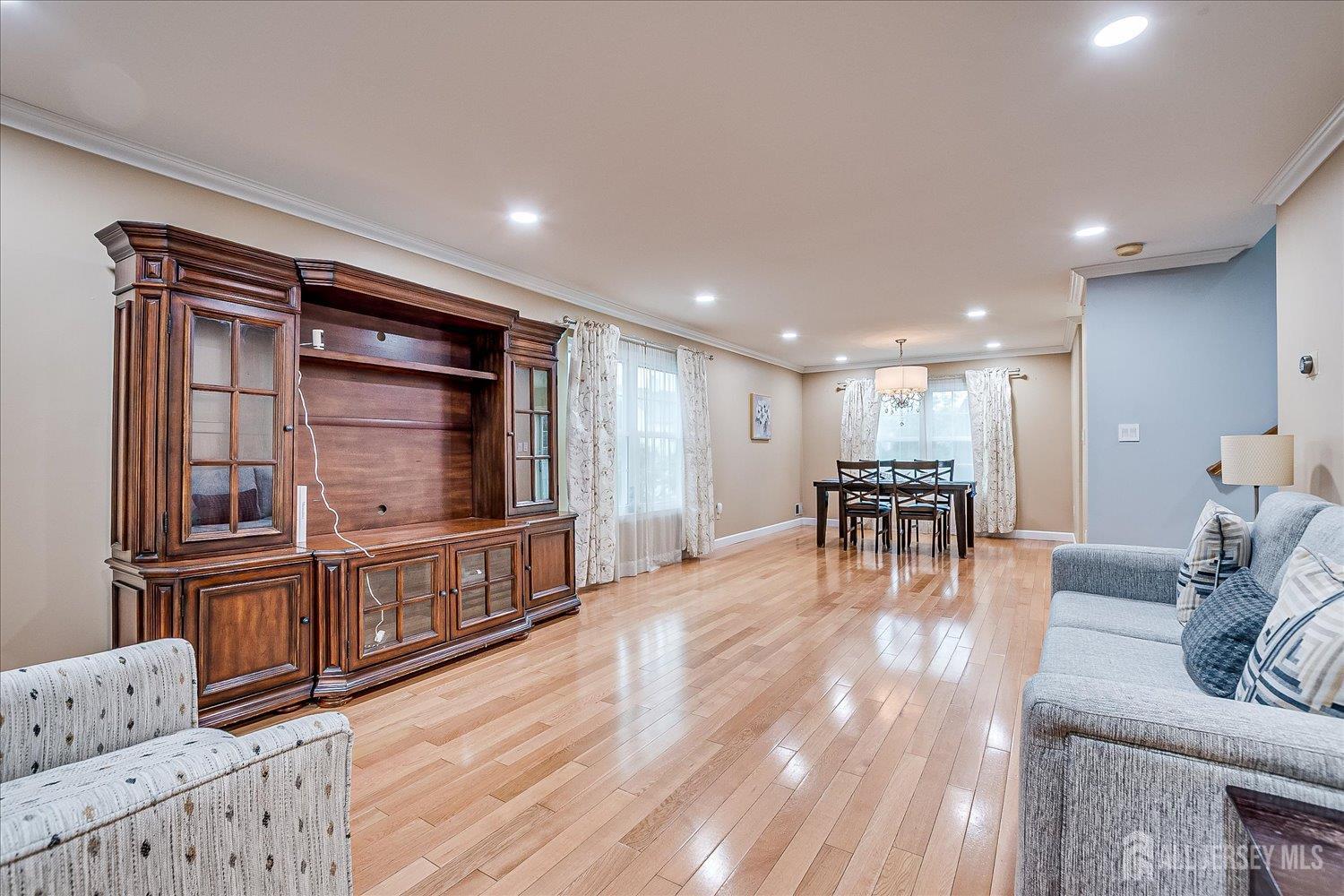 15 Providence Boulevard, South Brunswick NJ 08824 - View 3