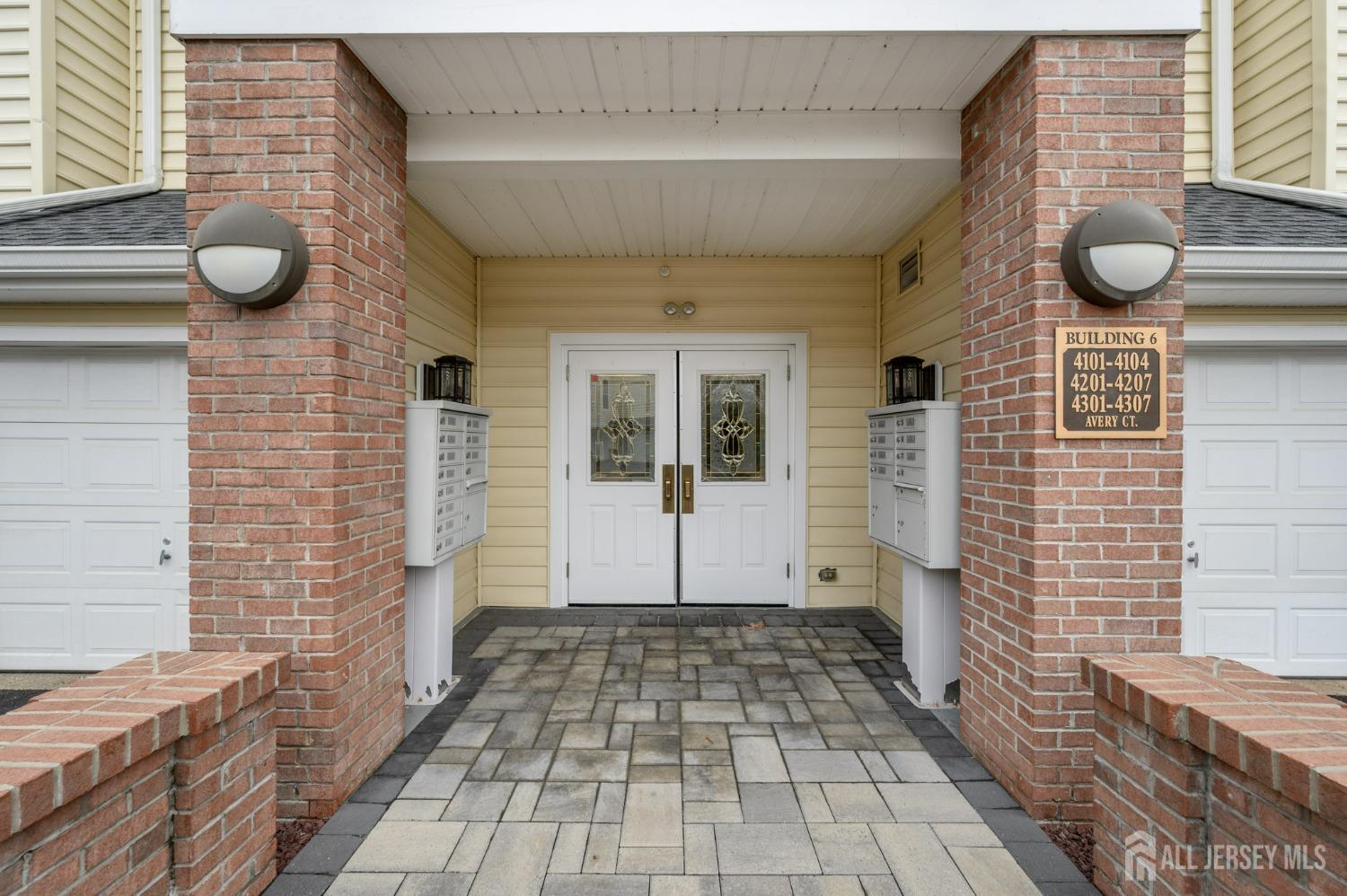 4307 Avery Court, Franklin NJ 08873 - View 2