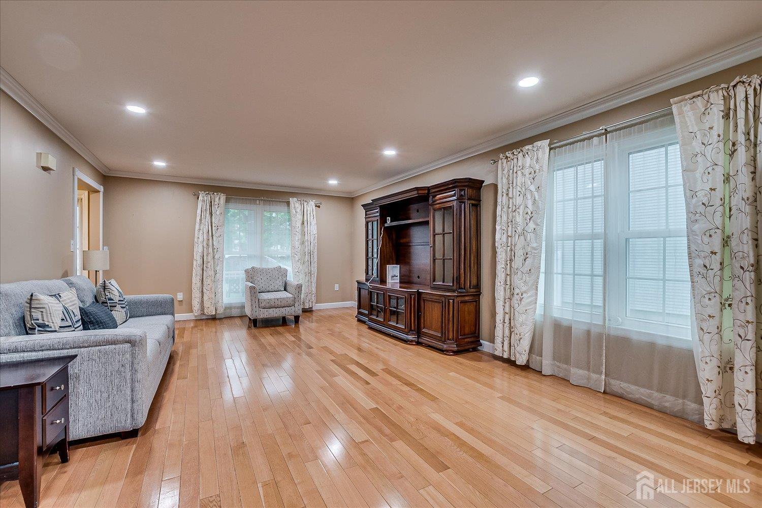 15 Providence Boulevard, South Brunswick NJ 08824 - View 5