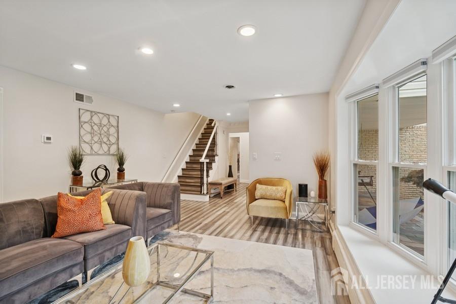 9 Valley Forge Drive, East Brunswick NJ 08816 - View 5