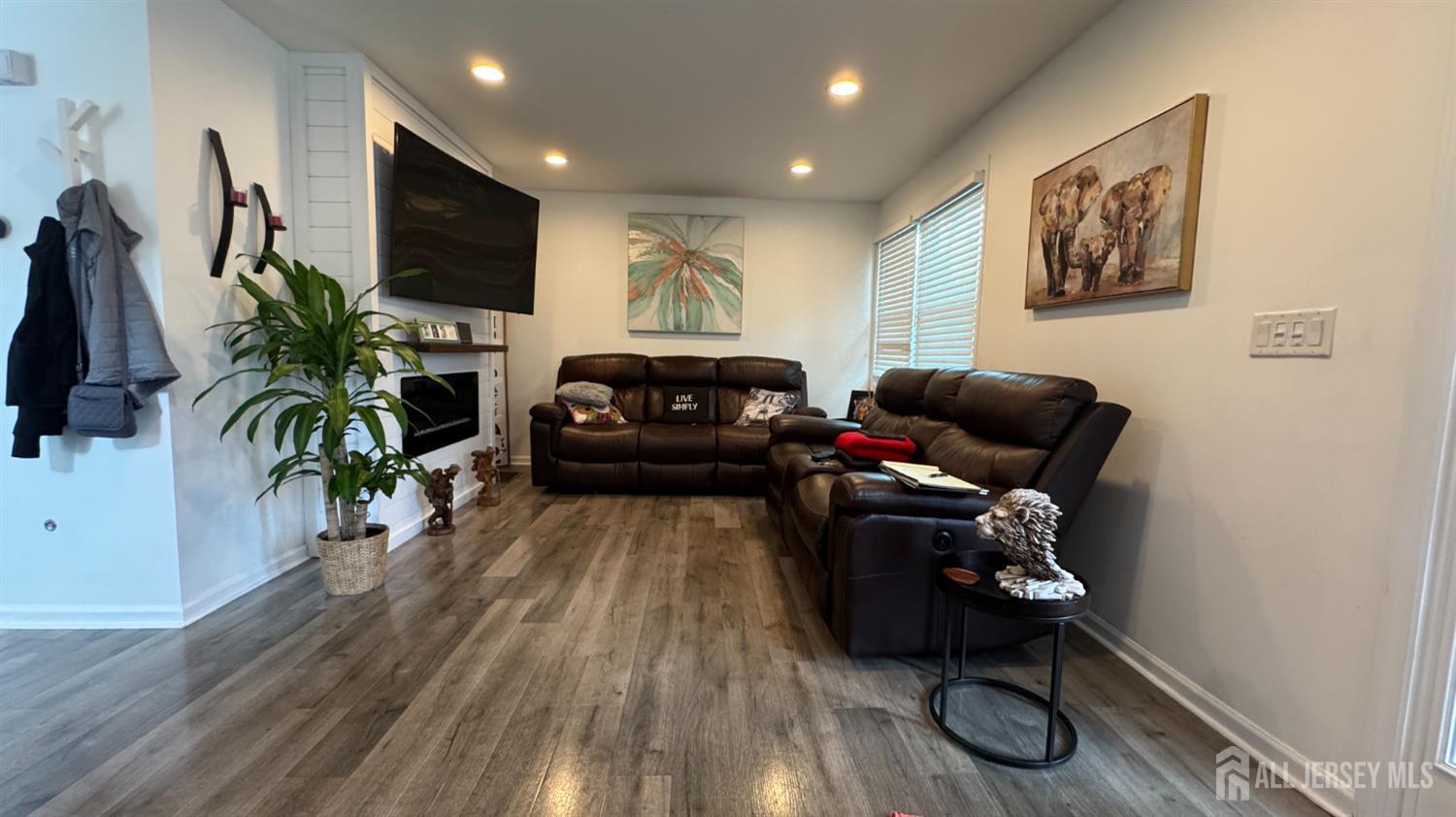 245 E GOLF Avenue, South Plainfield NJ 07080 - View 4