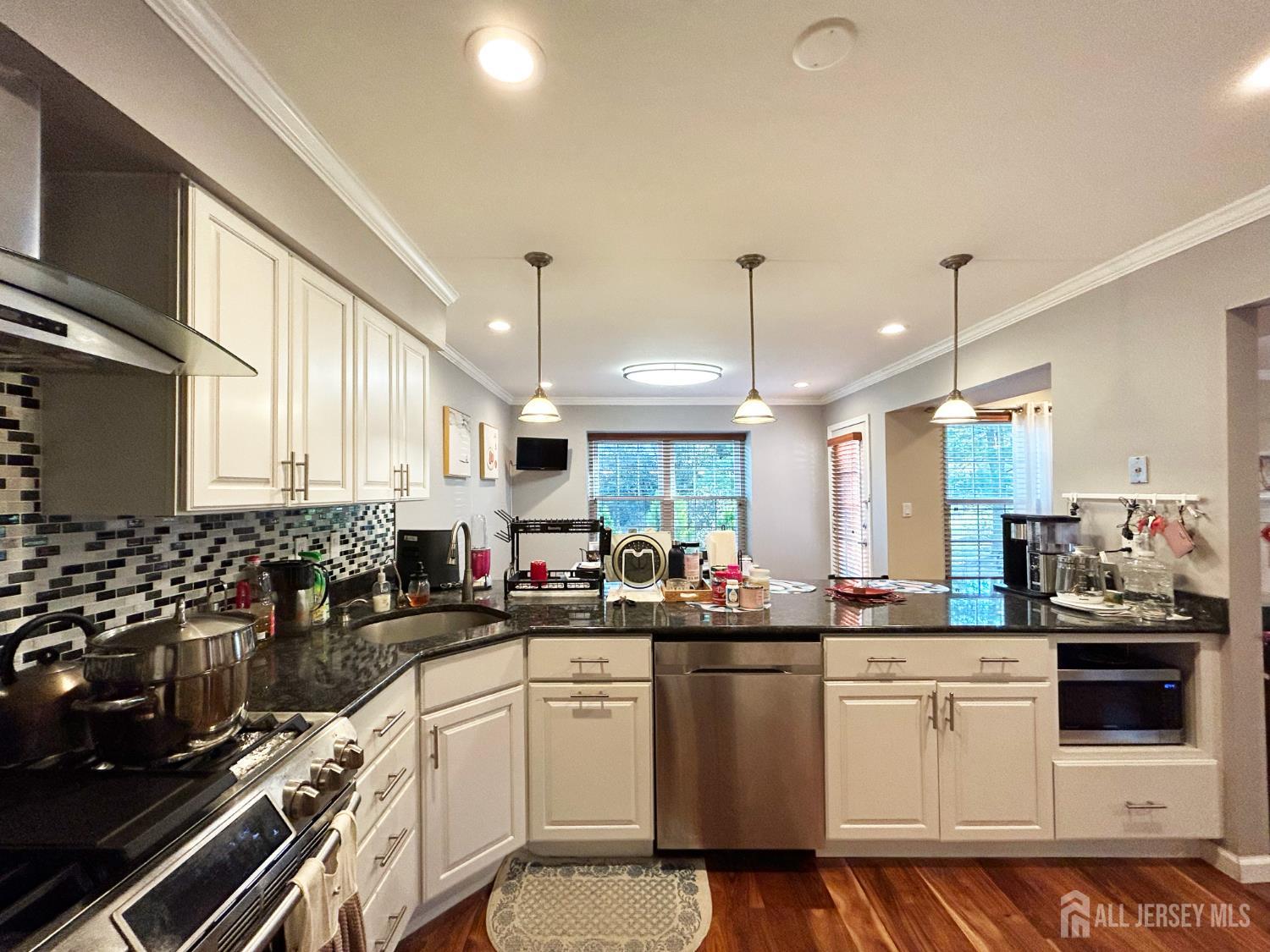 196 Jonathan Place, Franklin Twsp NJ 08873 - View 5