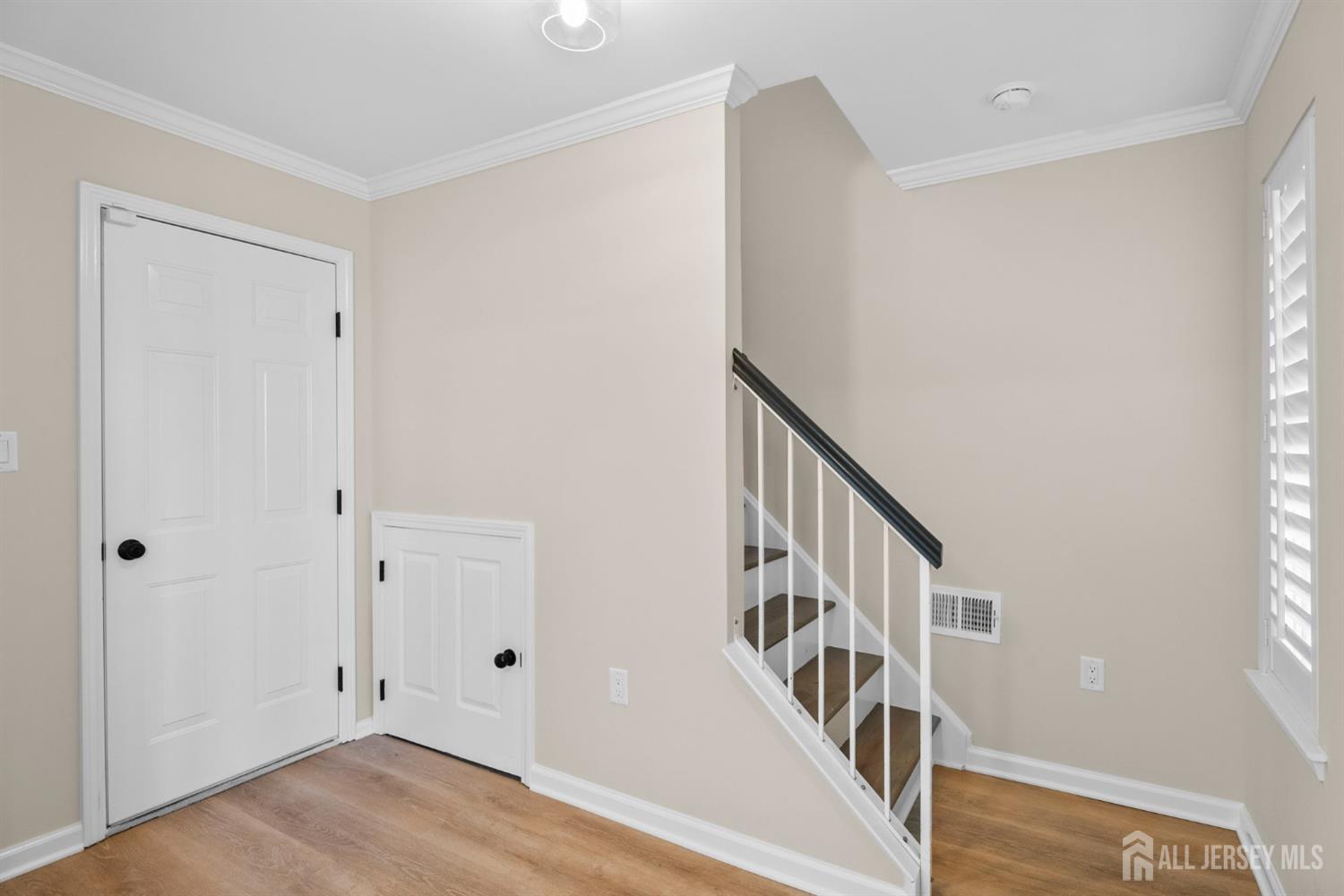 28 Giera Court, Sayreville NJ 08859 - View 4