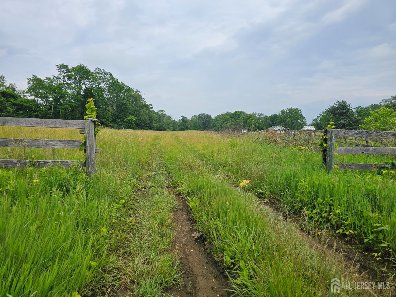 45 Hill Road, Allentown NJ 08501 - View 2