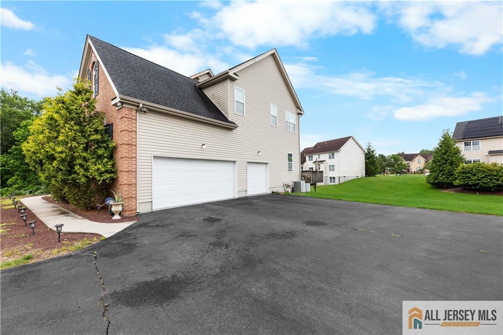 6 Monet Court, South Brunswick NJ 08852 - View 5