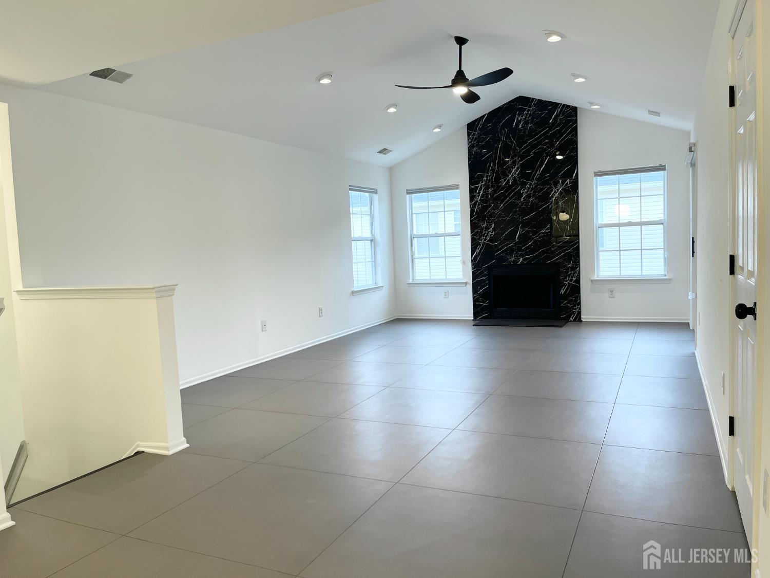 162 Vasser Drive, Piscataway NJ 08854 - View 2