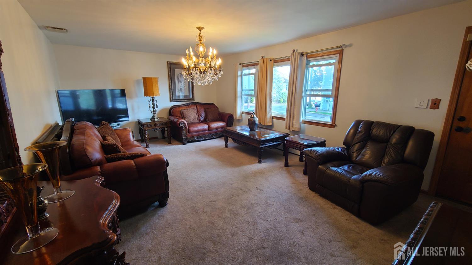 354 Alpine Street, Perth Amboy NJ 08861 - View 5
