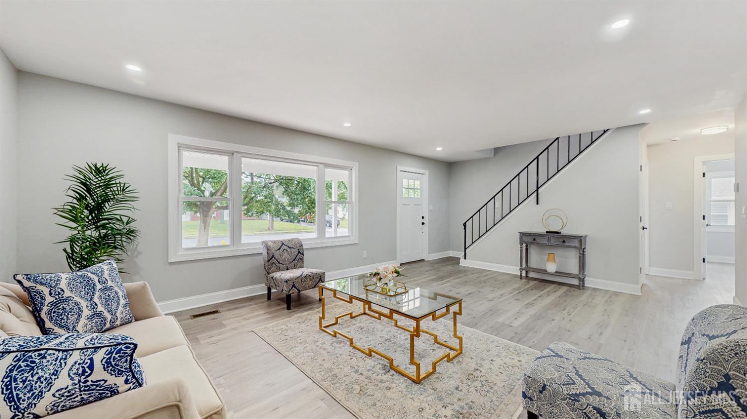 17 Tamarack Road, Franklin Twsp NJ 08873 - View 4