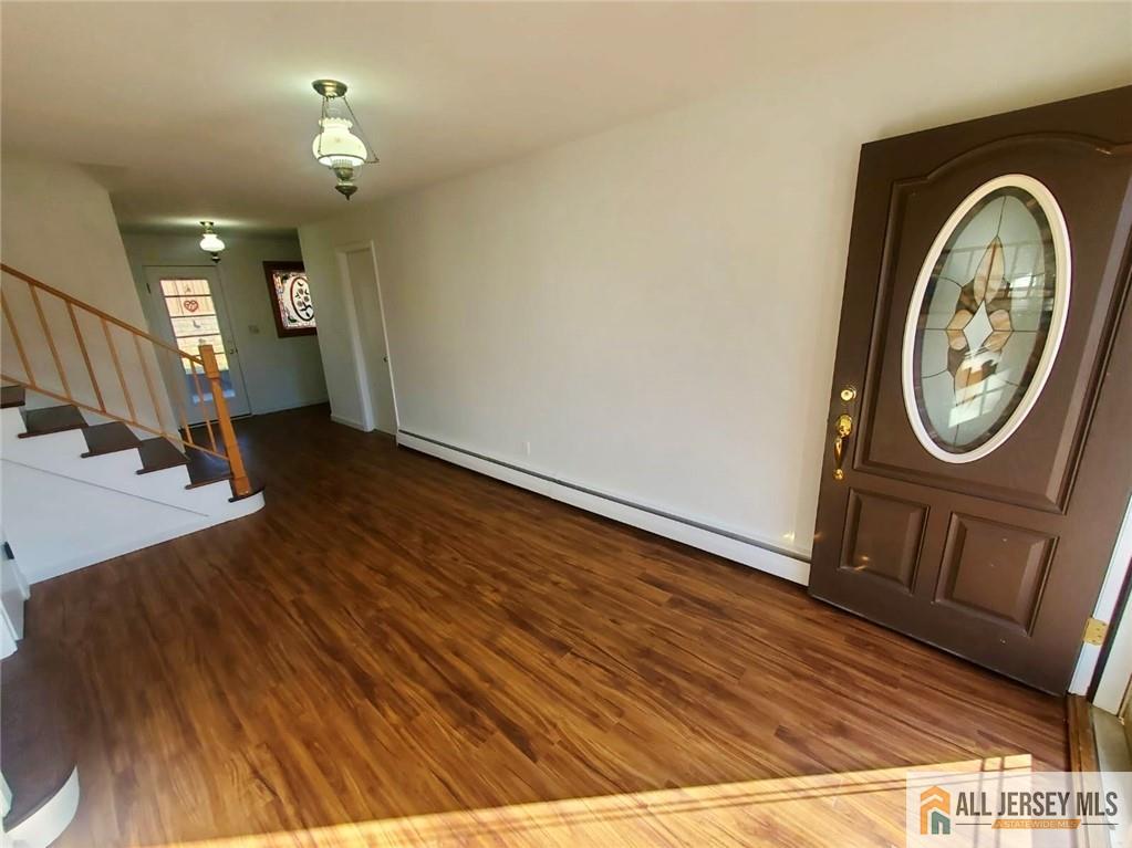 750 Coolidge Avenue, Woodbridge Proper NJ 07095 - View 2