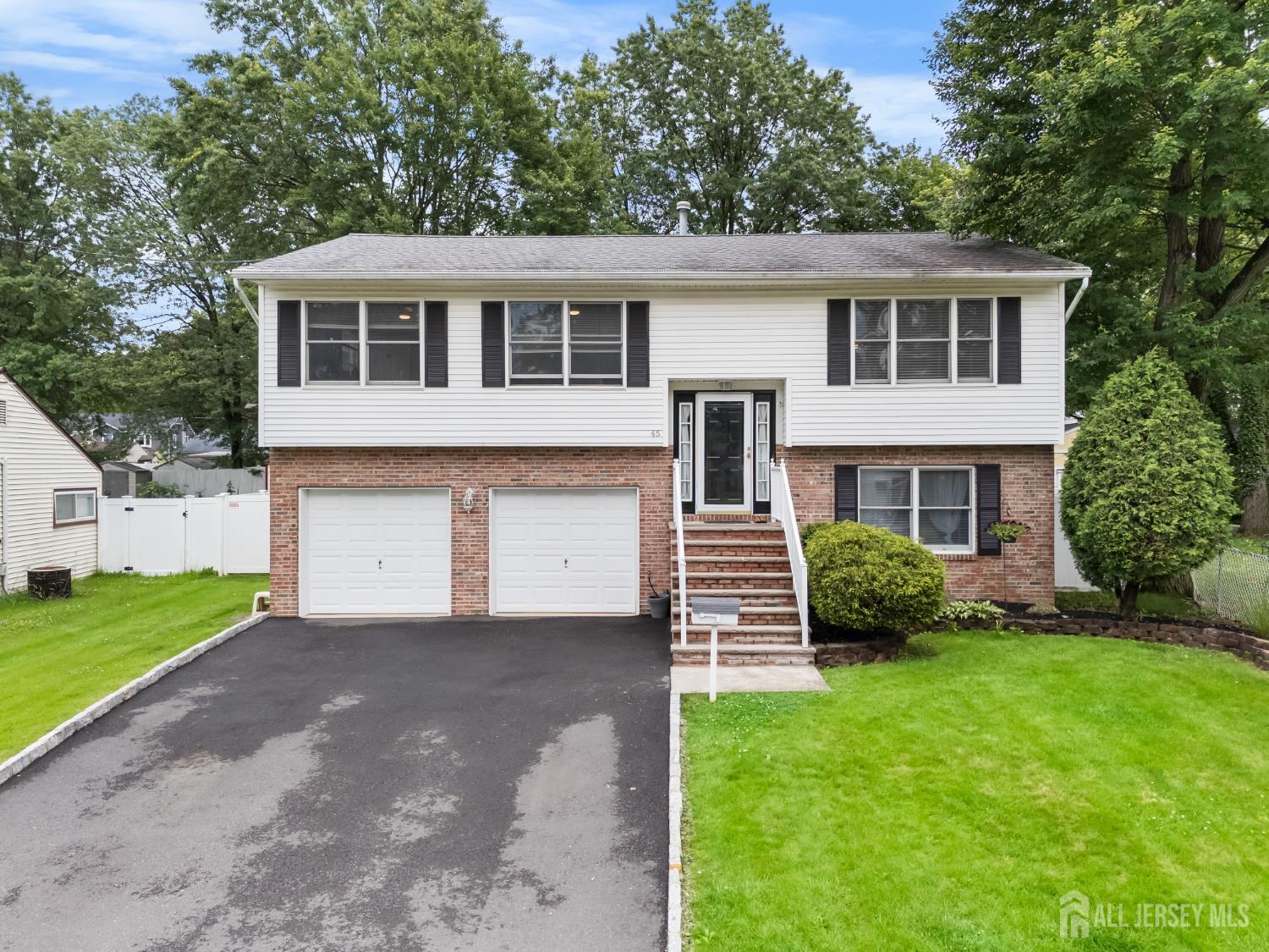 45 Kenmore Road, Edison NJ 08817 - View 3