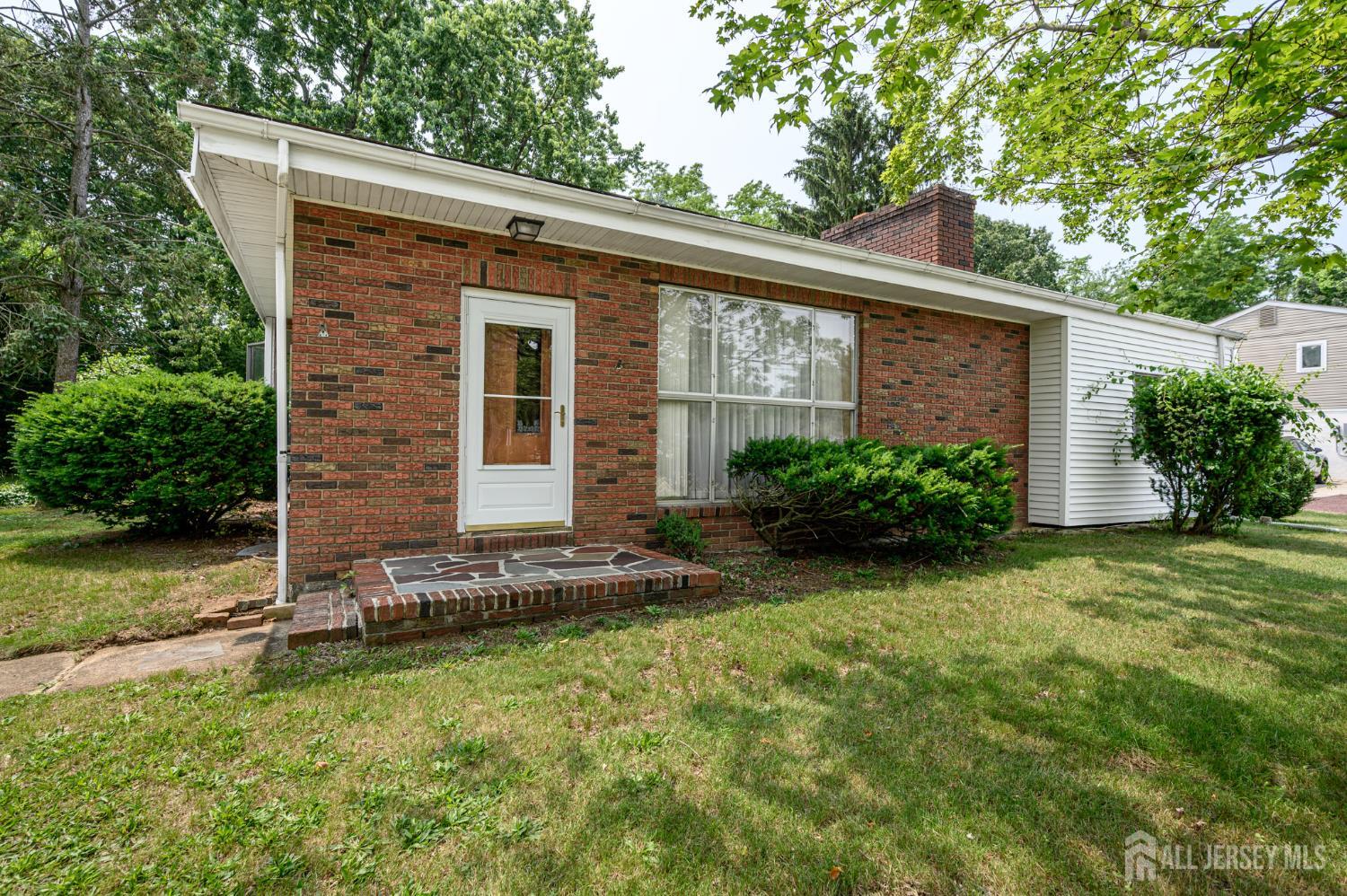861 Centerton Road, Mount Laurel NJ 08054 - View 2
