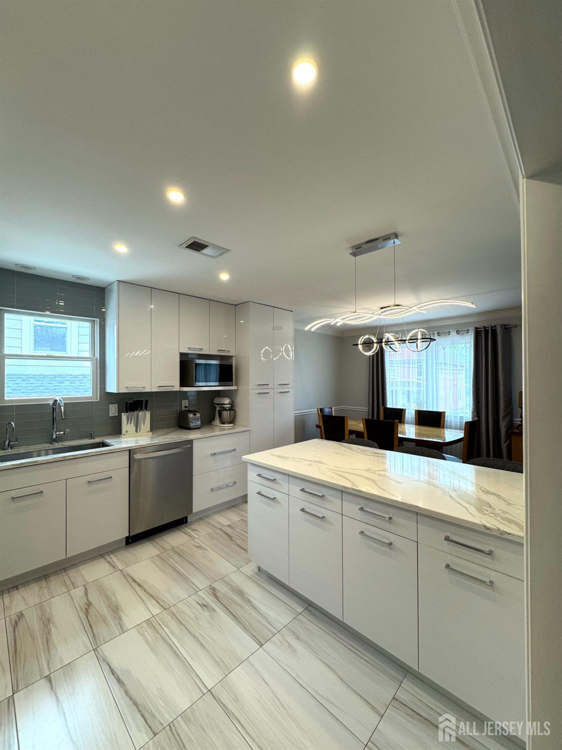 12 Yates Avenue, South River NJ 08882 - View 2