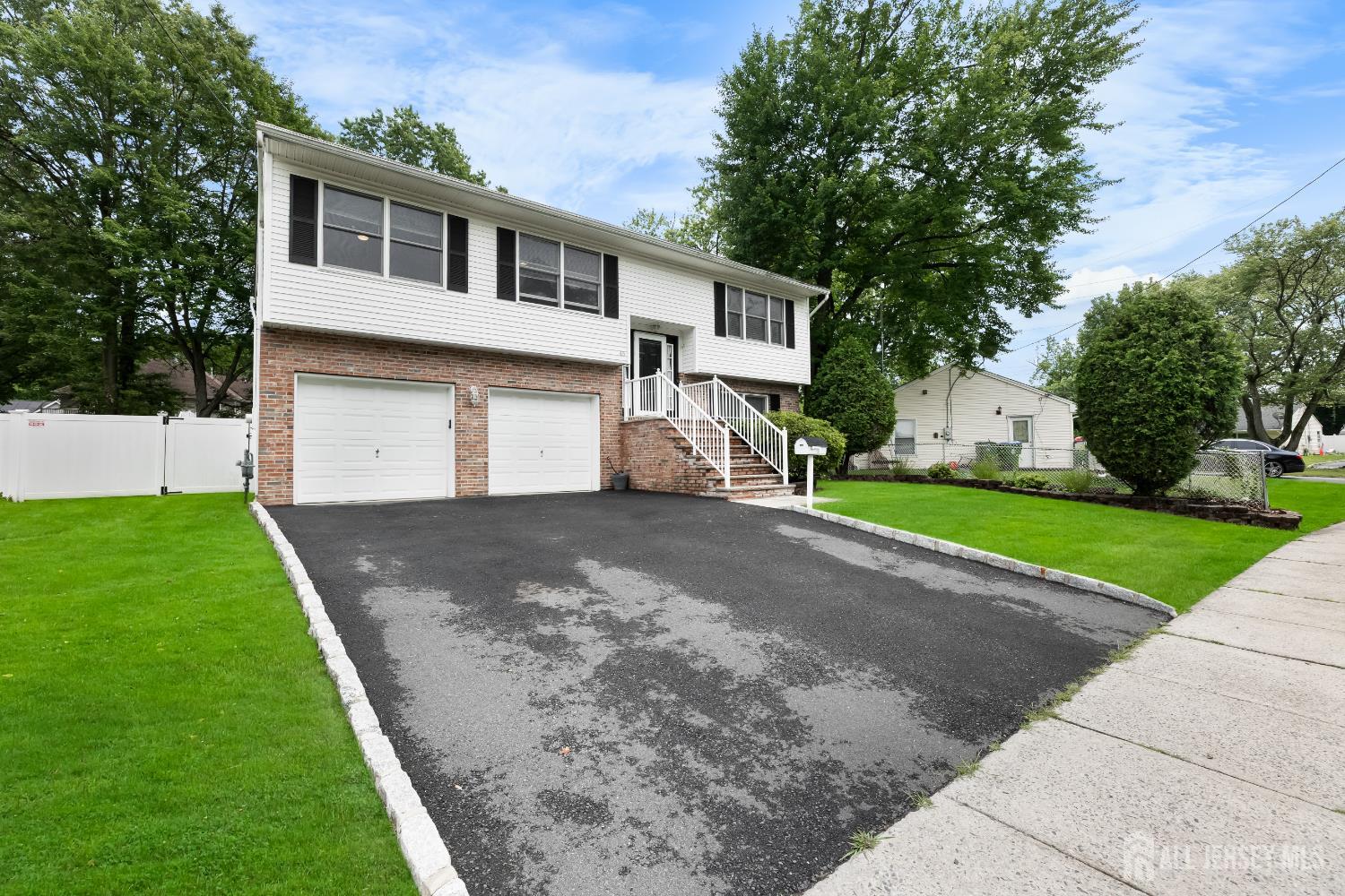 45 Kenmore Road, Edison NJ 08817 - View 4