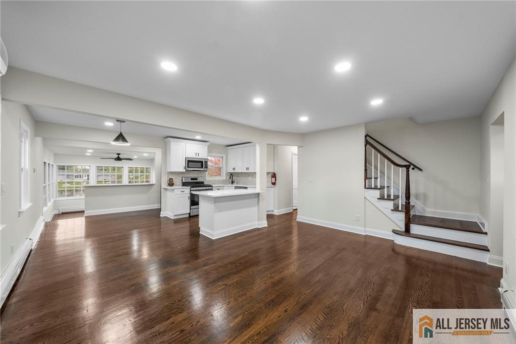 16 Lakeside Drive, Piscataway NJ 08854 - View 5