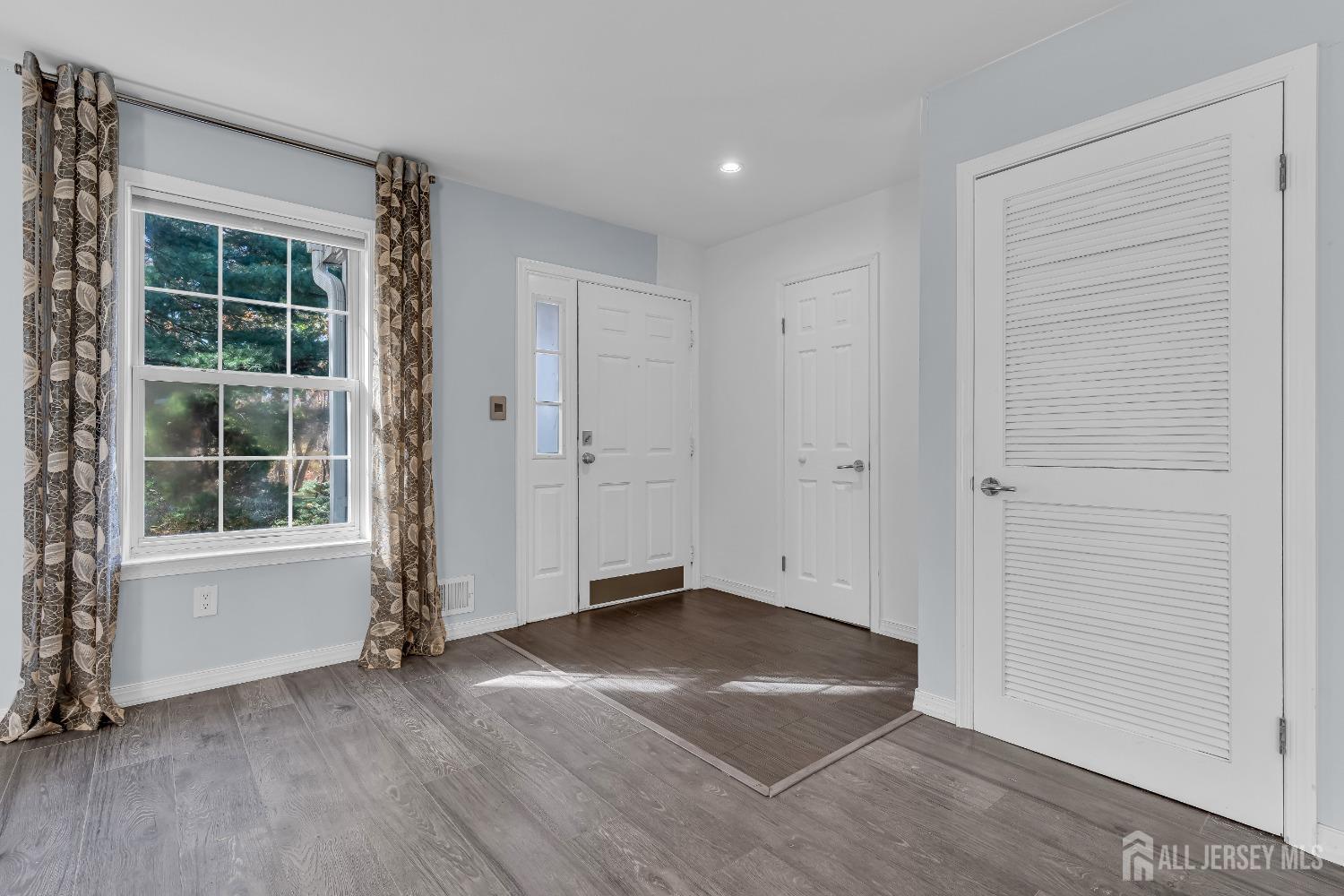 1119 Roseberry Court, Marlboro NJ 07751 - View 5