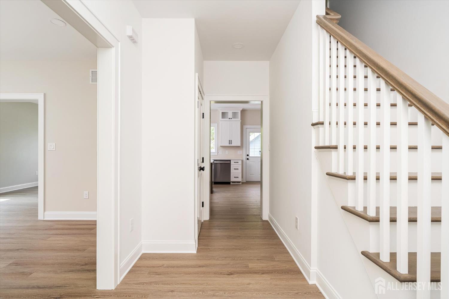 438 Ellisdale Road, Chesterfield NJ 08515 - View 3