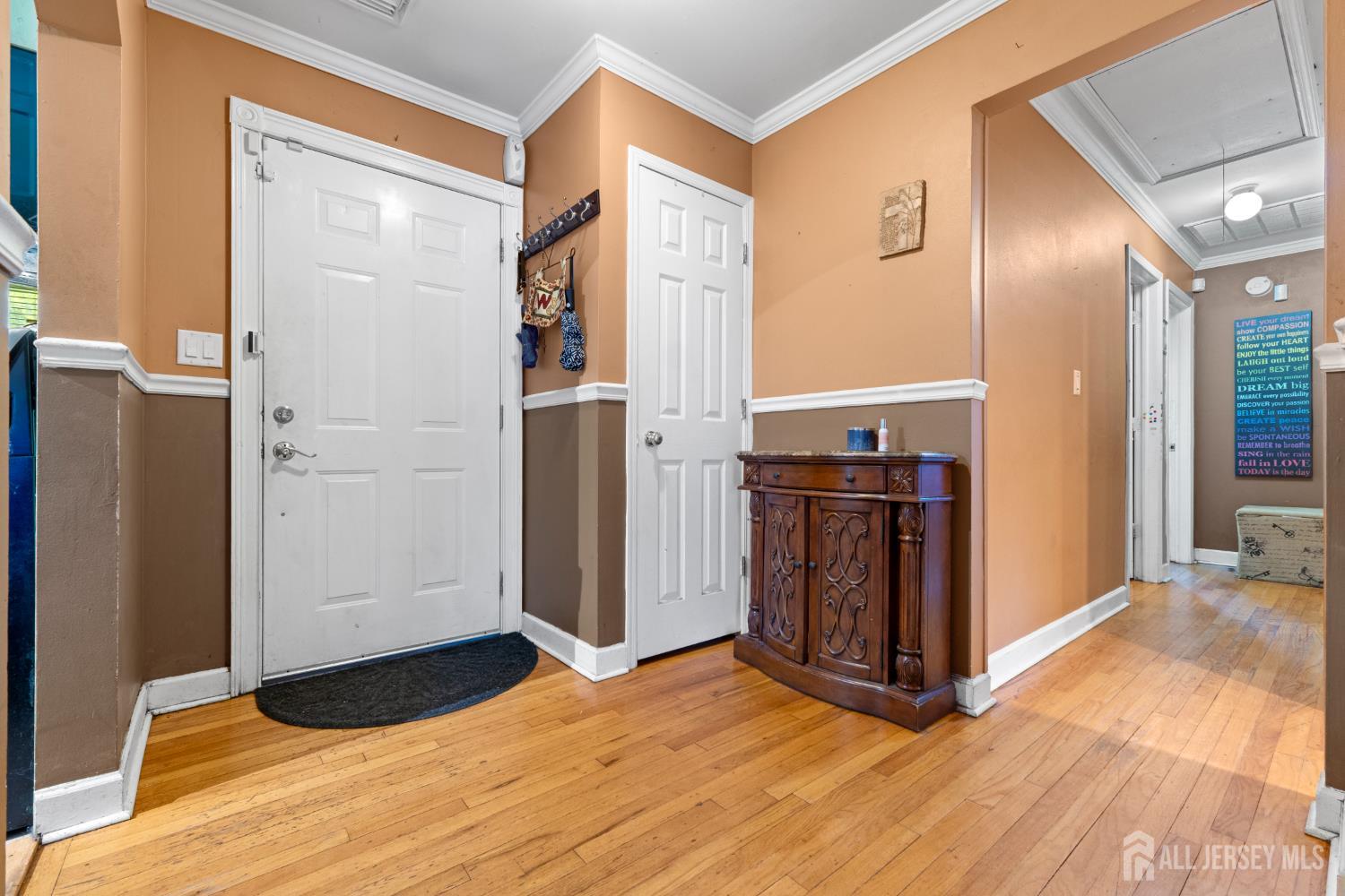 430 Wood Avenue, North Brunswick NJ 08902 - View 2