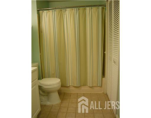 8201 Tamarron Drive, Plainsboro NJ 08536 - View 4