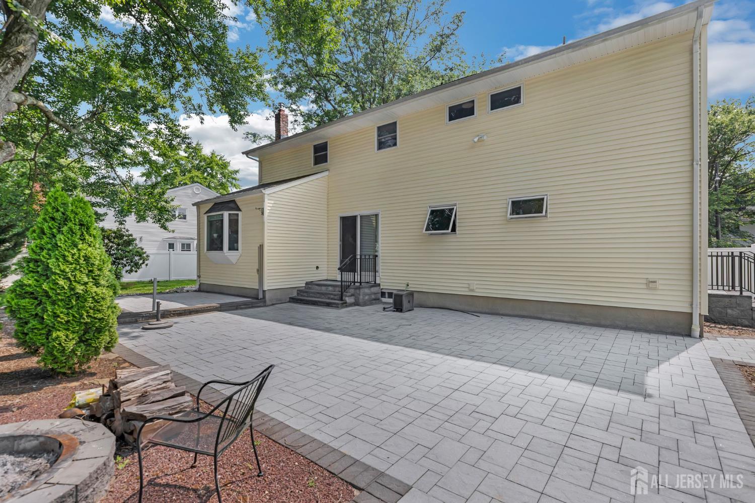 45 S Brook Drive, Milltown NJ 08850 - View 4