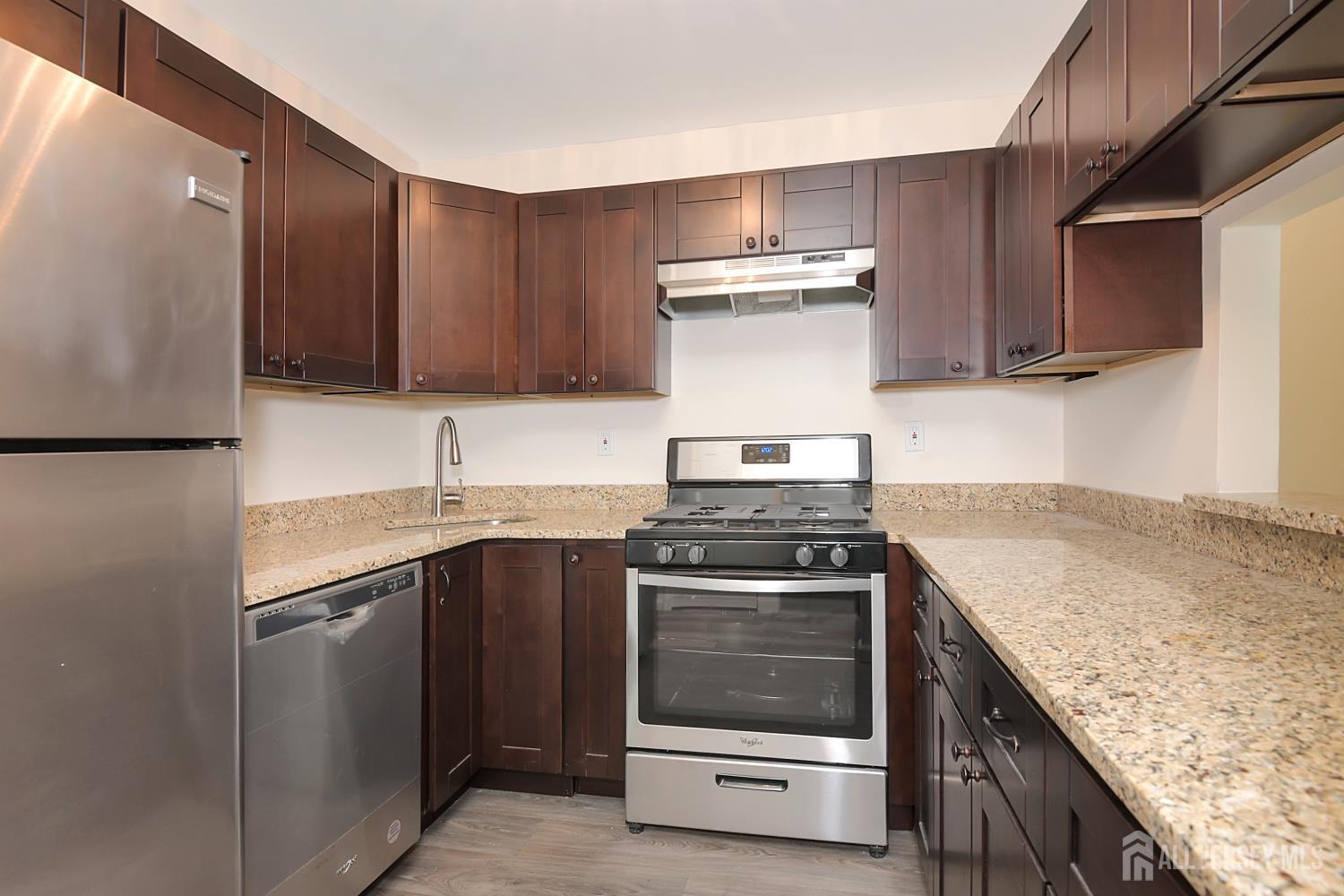 11 Coral Tree Court, Lawrence NJ 08648 - View 3