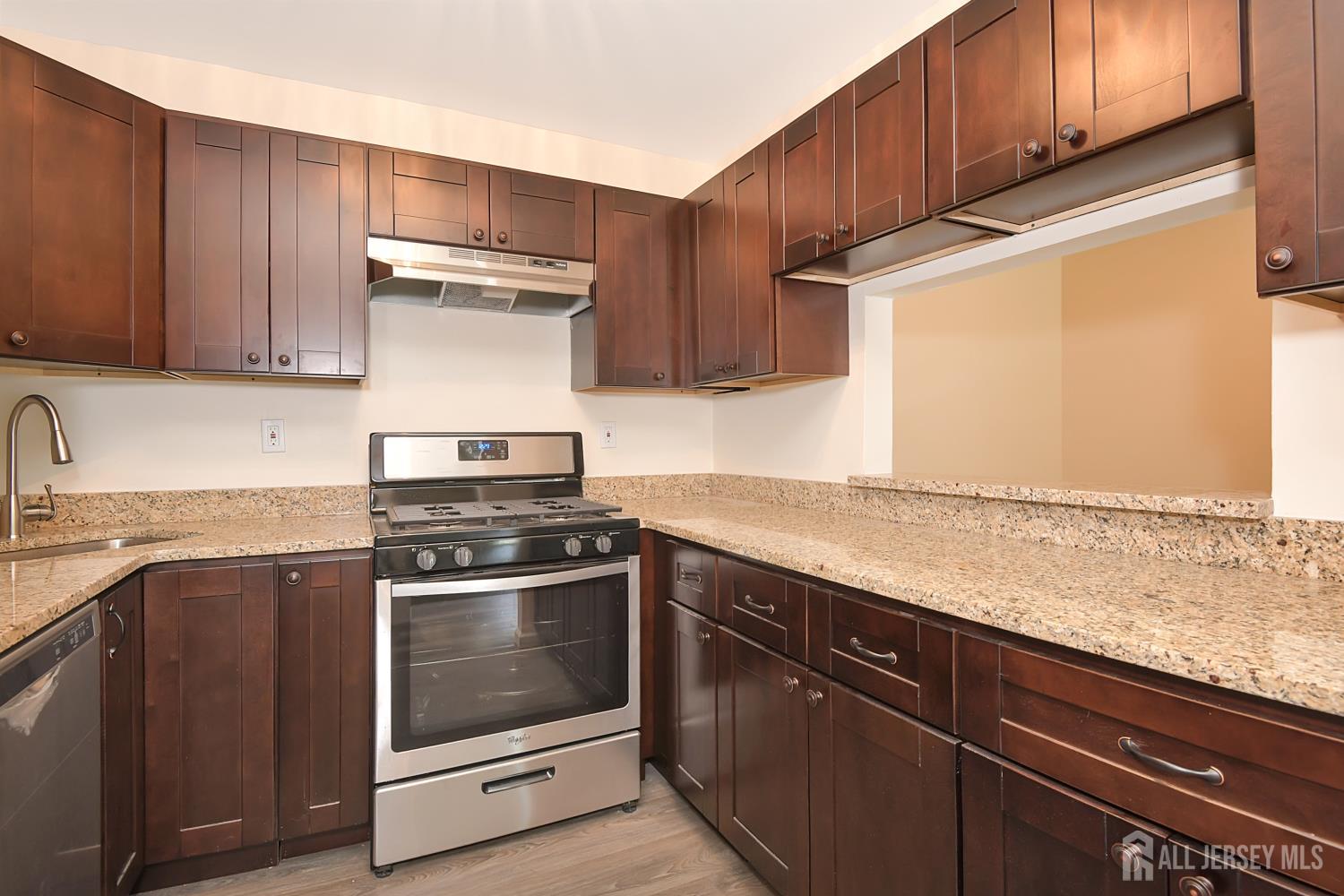 11 Coral Tree Court, Lawrence NJ 08648 - View 4