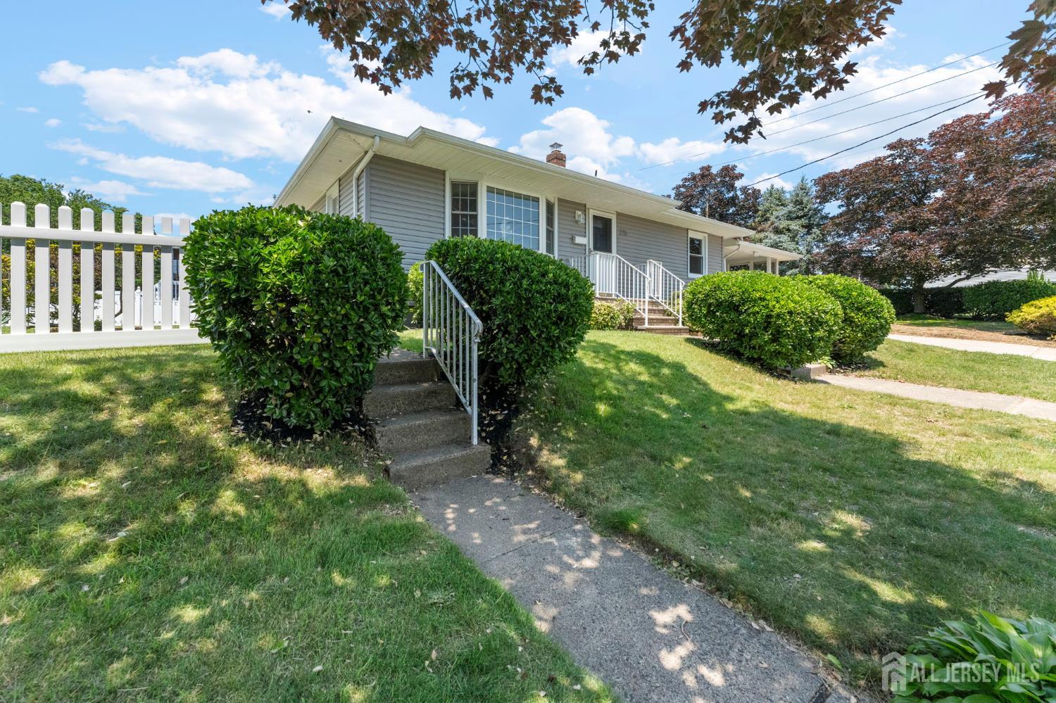 226 Schussler Street, Sayreville NJ 08879 - View 4