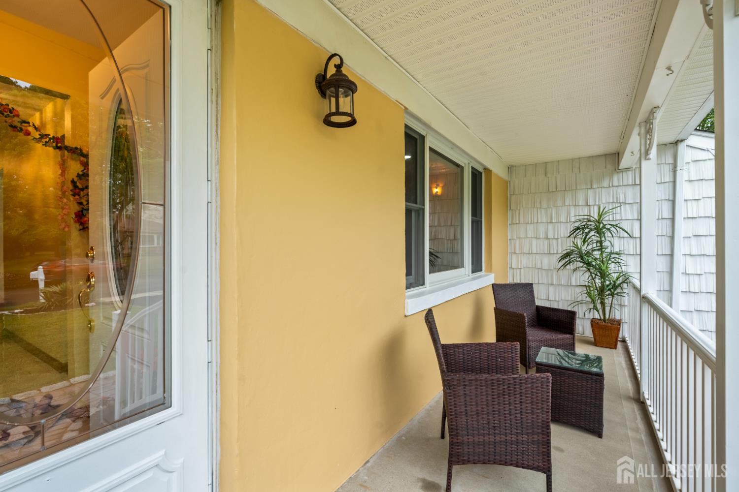 16 London Drive, East Brunswick NJ 08816 - View 4