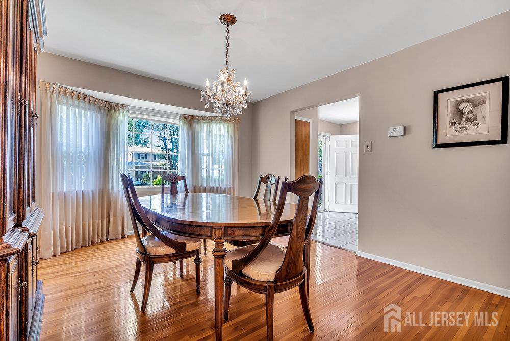 27 Appleby Lane, East Brunswick NJ 08816 - View 3