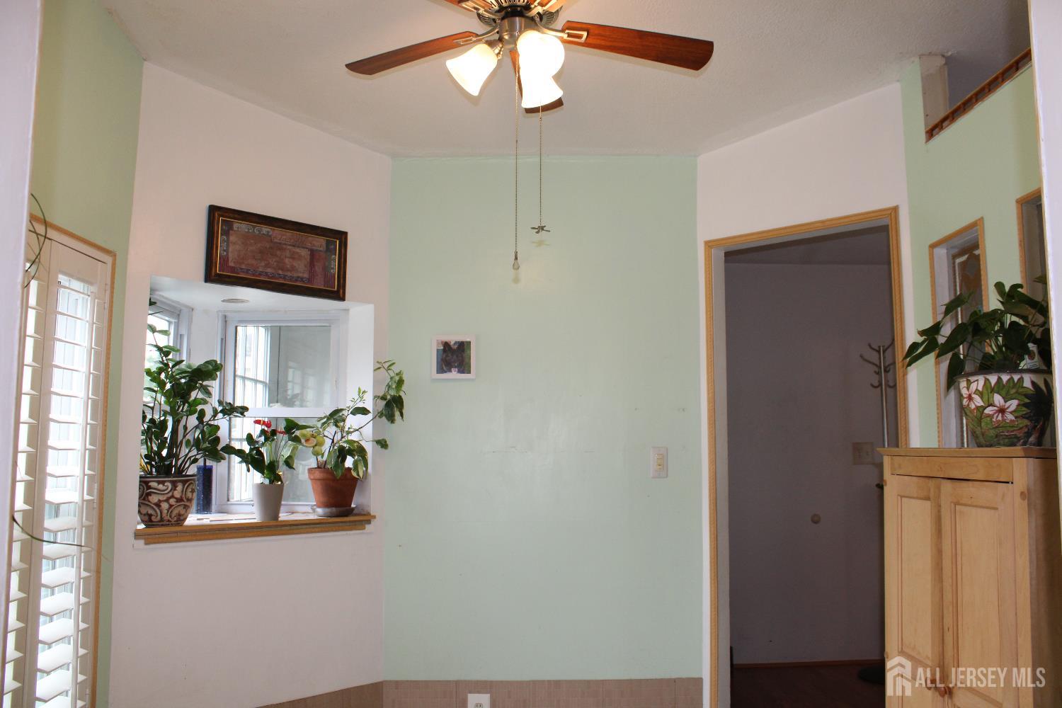 19 Twain Road, North Brunswick NJ 08902 - View 3